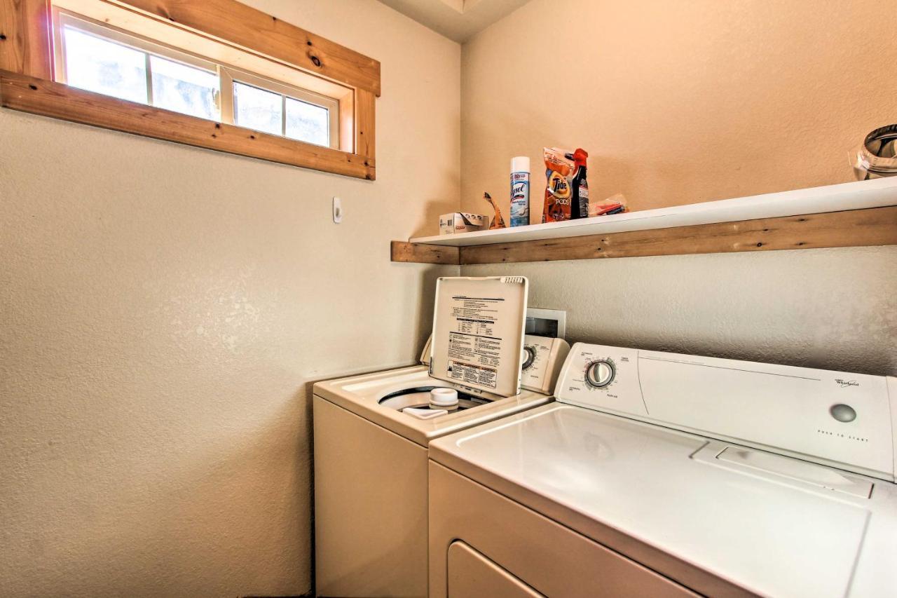 Klamath Falls Cabin Retreat With Deck And Grill! 外观 照片